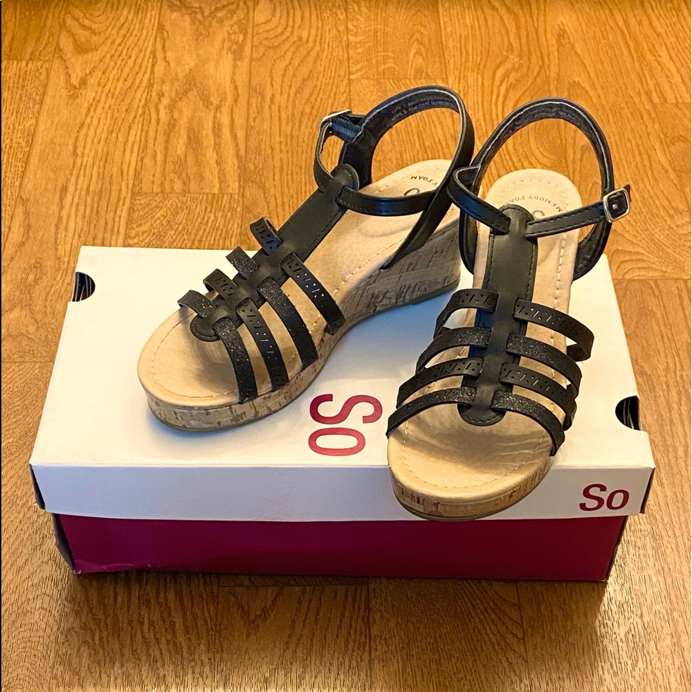 SO Sandals.
